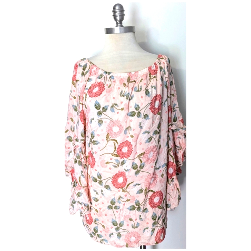 NWT Fever Floral Motif Blouse